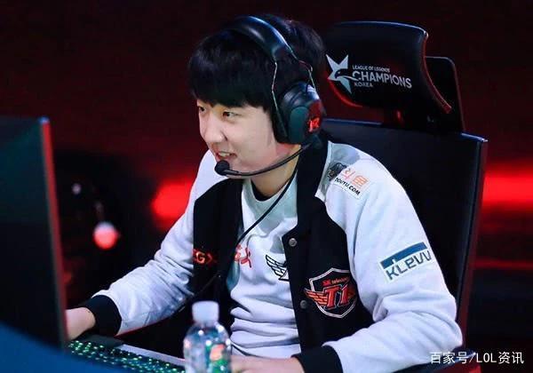 自俱乐部还 自俱乐部还