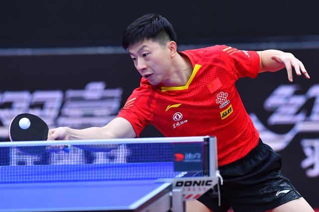 球运动员 球运动员