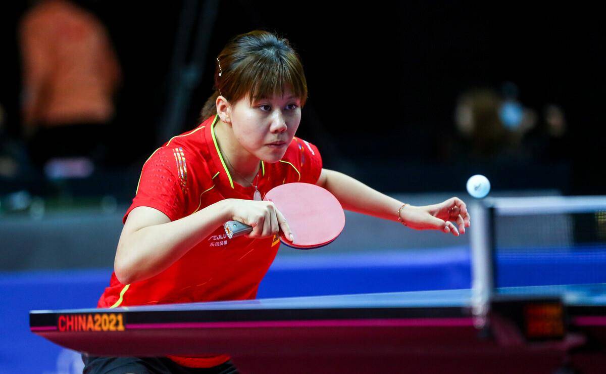 能在两线夹 能在两线夹