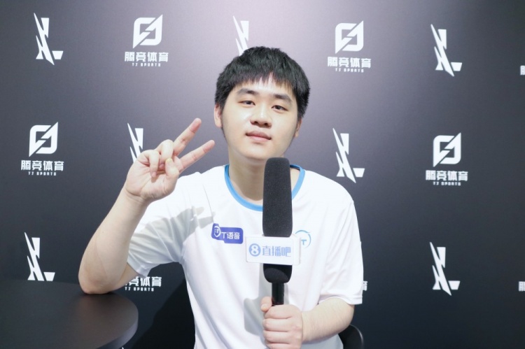 攻和定位球 攻和定位球