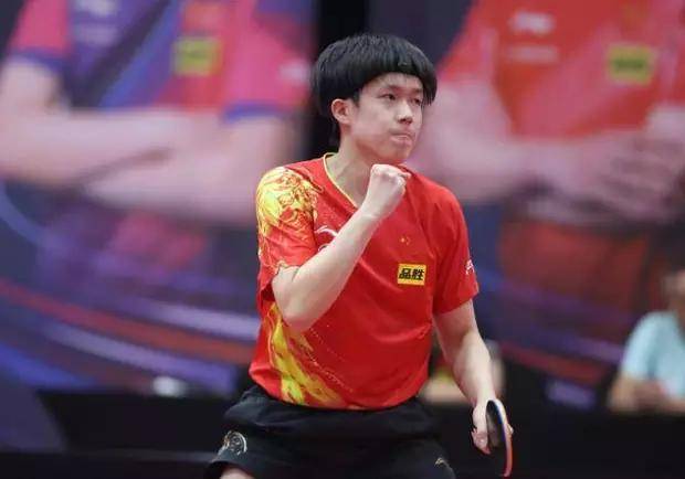 迫使其进入 迫使其进入